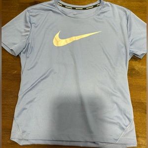 Nike Swoosh Running Dry-Fit T-Shirt
